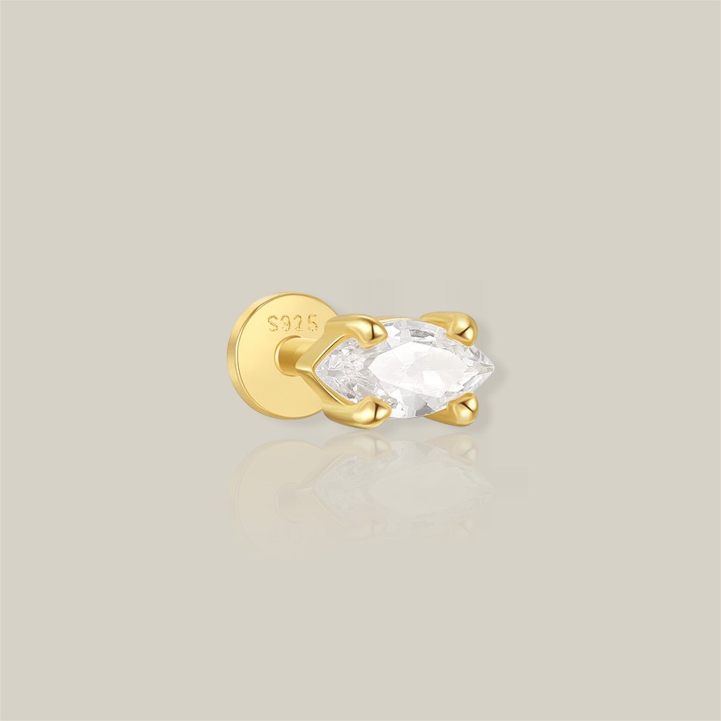 Red Kiss Earring